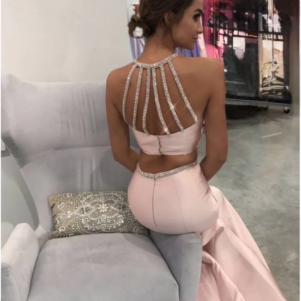 Sherri Hill Elegant Evening Gown